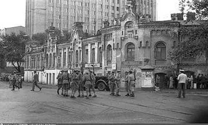 ВЛАДИВОСТОК,1918.jpg